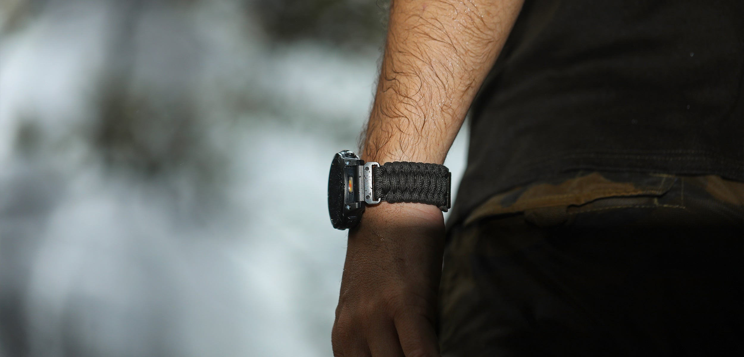 Garmin wrist bands online