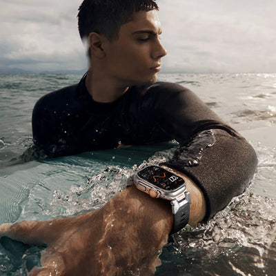 Bandletic_fluororubber_Apple_Watch_Band_Black_Adapter 